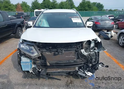 2016 Nissan Rogue S z USA, uszkodzony, nr VIN KNMAT2MT2GP645455